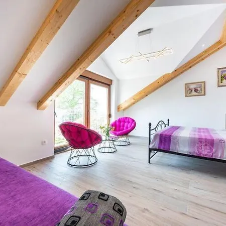 Mia -three-bedroom With Swimming Pool * Trsteno